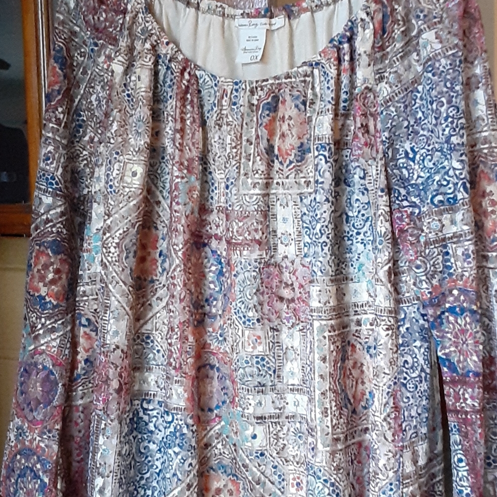 American Rag blouse - Picture 2 of 3